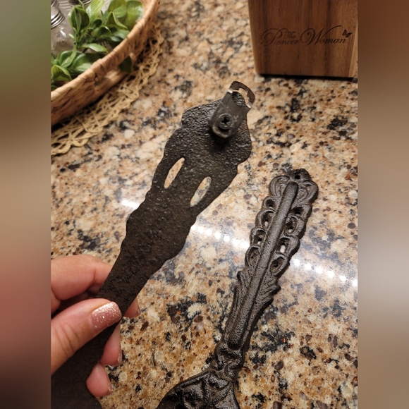 Cast Iron Spoon Fork Kitchen wall decor - Picture 3 of 4